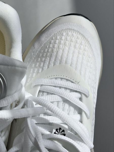 Білі жіночі кросівки Nike Journey Run White Cream Silver х Найк 36 ALL24250 фото