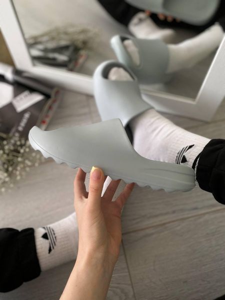 Жіночі Сірі Капці Адідас Їзі Слайд Adidas Yeezy Slide Grey 36 ALL08571W фото