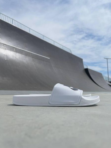 Білі шльопанці Найк жіночі Nike Slippers White 36 ALL04392W фото