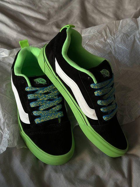 Чорні кеди унісекс Vans KNU Skool Pop Outsole Green х Ванс 38 ALL14736 фото
