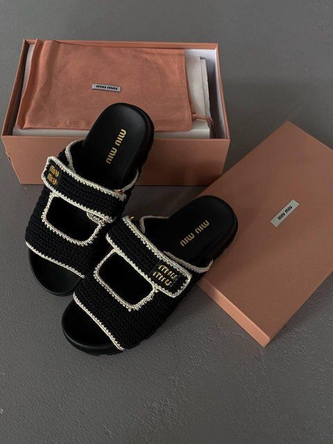 Жіночі чорні шльопанці Miu Miu Women's Miu Crochet Knit Slides Black х Міу Міу 36 ALL21208 фото