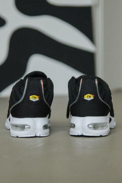 Чоловічі чорні кросівки Nike Air Max TN Plus Black White х Ейр Макс ТН 41 ALL19815 фото