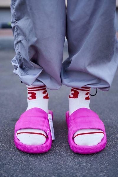 Рожеві тапочки унісекс Adidas Adilette Slide Pink х Адідас Їзі Аділет Слайд 36 ALL12157 фото