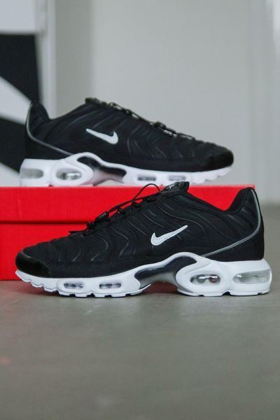 Чоловічі чорні кросівки Nike Air Max TN Plus Black White х Ейр Макс ТН 41 ALL19815 фото