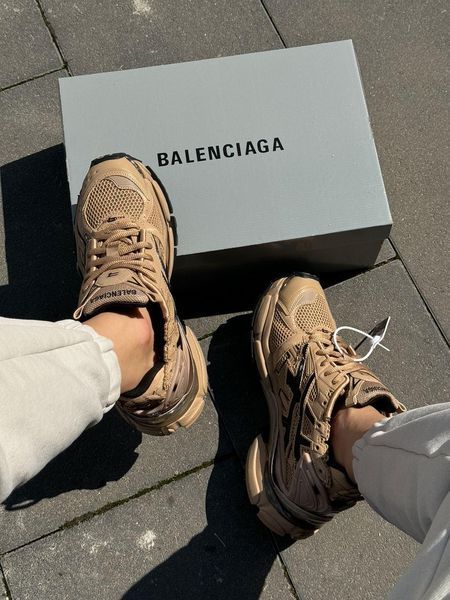 Жіночі бежеві кросівки Balenciaga Runner Trainer Nylon Beige x Баленсіага 36 ALL17467 фото