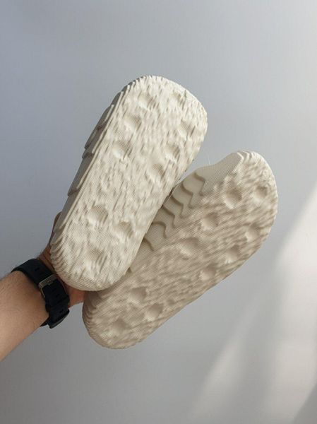 Бежеві капці Адідас Їзі Аділет Слайд унісекс Adidas Yeezy Adilette Slide Desert Beige 38 ALL09036 фото