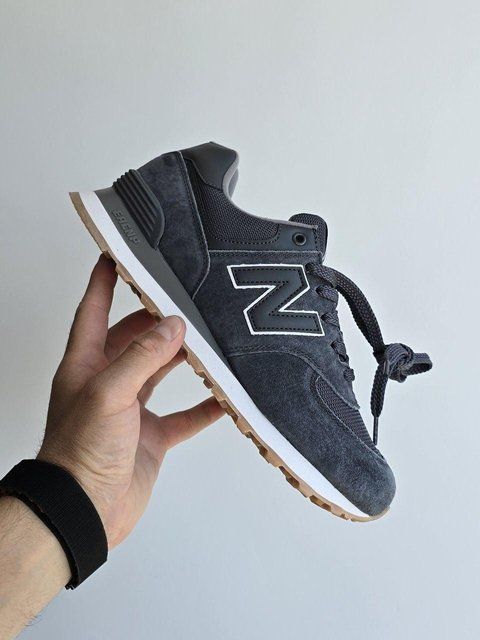Сірі чоловічі кросівки New Balance 574 Dark Grey х Нью Беланс 41 ALL21644 фото