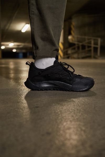 Чоловічі чорні кросівки Nike ACG Mountain Fly Low Gore-Tex Termo Black Orange х Маунтейн Флай 44 ALL23485 фото