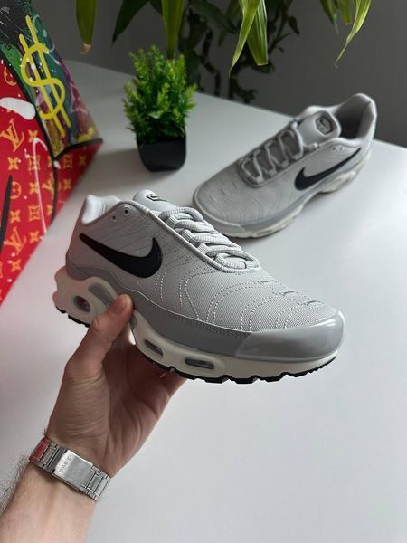 Сірі кросівки унісекс Nike Air Max TN Plus Grey Black х Ейр Макс ТН Плюс 38 ALL24443 фото