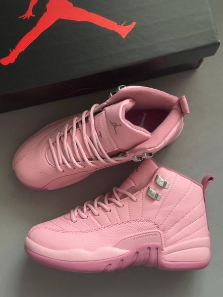 Жіночі рожеві кросівки Nike Air Jordan 12 Retro Pearl Pink х Джордан 36 ALL23257 фото