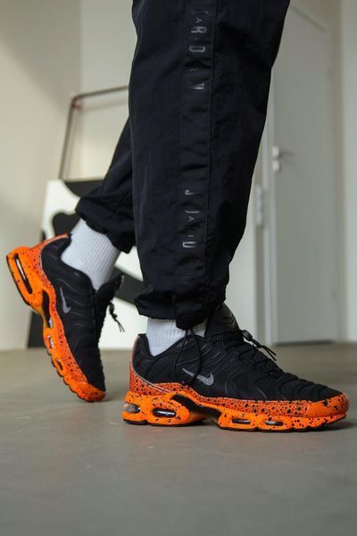 Чоловічі чорні кросівки Nike Air Max Black Black Orange Leopard х Ейр Макс ТН 42 ALL19793 фото