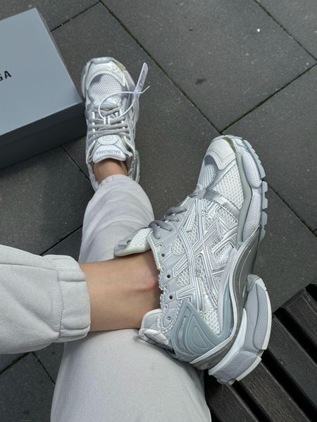 Сріблясті кросівки Balenciaga Runner Trainer Nylon Silver x Баленсіага Раннер 36 ALL15803 фото