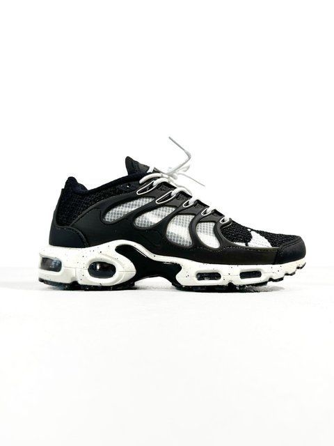 Чорно-білі кросівки унісекс Nike Air Max TN Terrascape Plus Black White х Ейр Макс ТН Плюс 36 ALL12260 фото