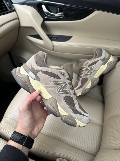 Чоловічі бежеві кросівки New Balance 9060 Brown х Нью Беланс 41 ALL20314 фото
