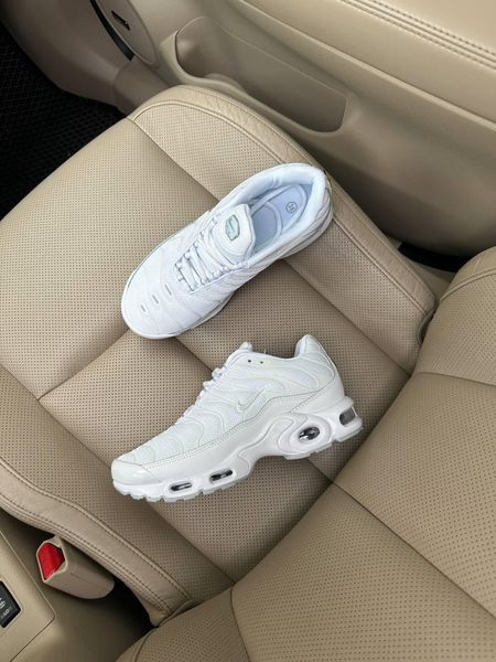 Жіночі білі кросівки Nike Air Max TN Plus White х Ейр Макс ТН 39 ALL17973 фото