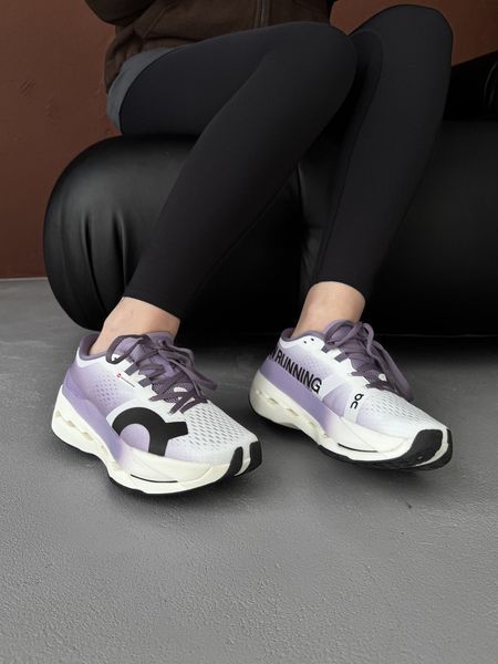 Білі кросівки унісекс Loewe ON Cloudboom Max White Violet х Лойве 36 ALL24151 фото