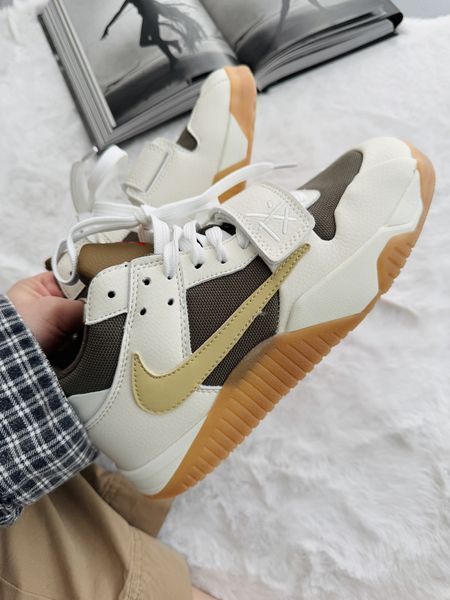 Білі кросівки унісекс Nike Air Jordan Cut The Check Travis Scott White Brown х Джордан 36 ALL14359 фото