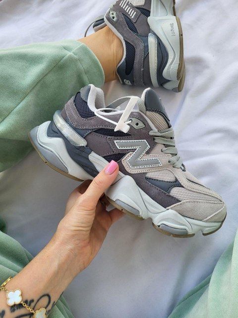 Жіночі сірі кросівки New Balance 9060 Grey Beige х Нью Беланс 37 ALL22491 фото