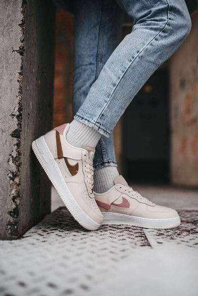 Бежеві кросівки Найк Ейр Форс унісекс Nike Air Force 1 Overwood LX 36 ALL04964W фото