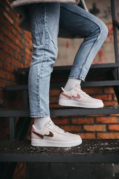 Бежеві кросівки Найк Ейр Форс унісекс Nike Air Force 1 Overwood LX 36 ALL04964W фото