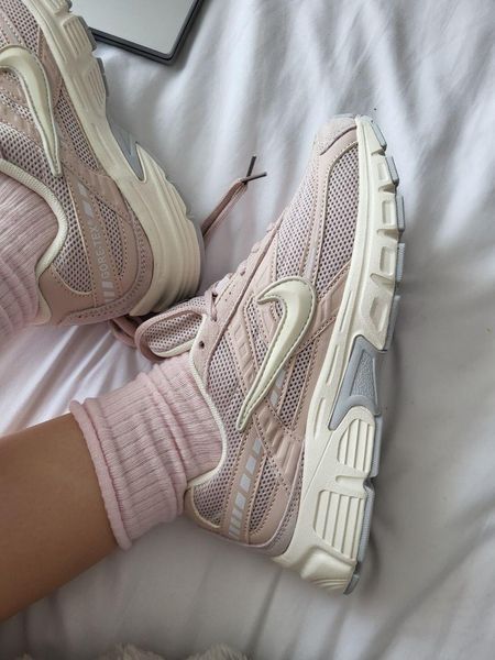 Рожеві жіночі кросівки Nike Initiator Pink х Найк 36 ALL24716 фото
