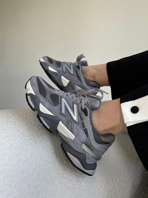 Замшеві сірі кросівки New Balance 9060 Dark Grey х Нью Беланс 36 ALL16415 фото
