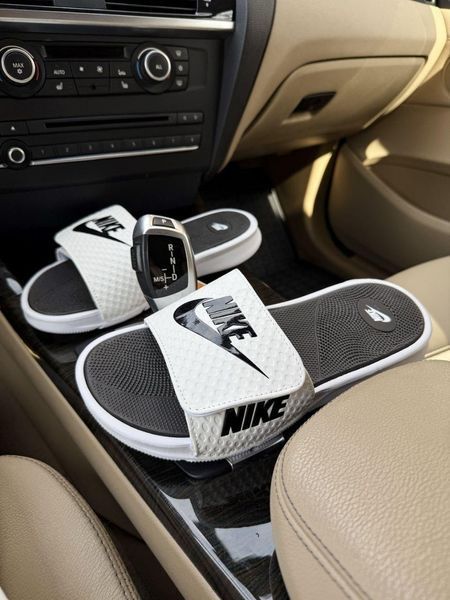 Білі шльопанці, тапочки Nike Slippers White Black х Найк 40 ALL20902 фото