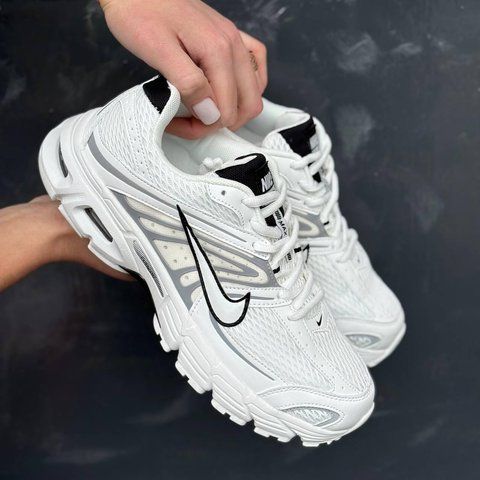 Білі чоловічі кросівки Nike Air Max Moto 2K SE White Black х Найк 41 ALL24892 фото