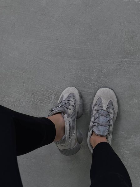 Сірі замшеві кросівки Адідас Їзі Буст 500 унісекс Adidas Yeezy Boost 500 Ash Grey 36 ALL08041W фото