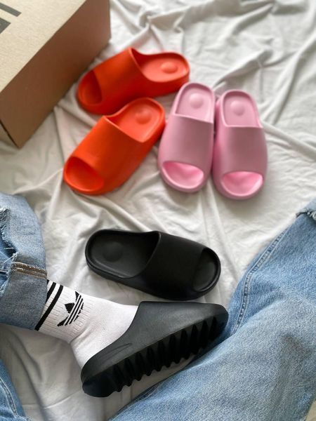 Чорні капці Адідас Їзі Слайд Без Лого Унісекс Adidas Yeezy Slide Black No Logo 37 ALL08640W фото