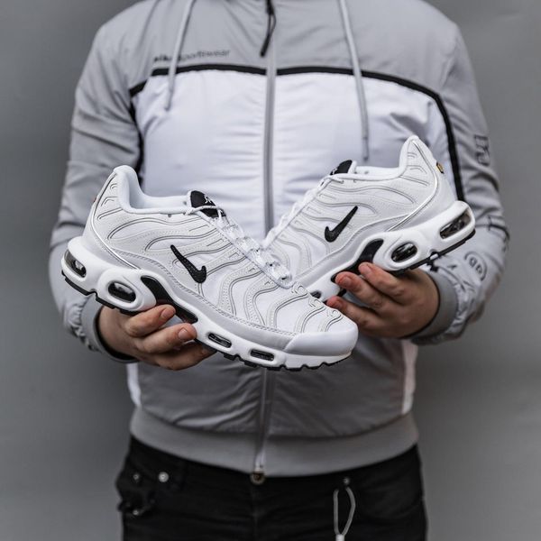 Чоловічі білі кросівки Nike Air Max TN Plus White Black х Ейр Макс ТН 40 ALL20090 фото