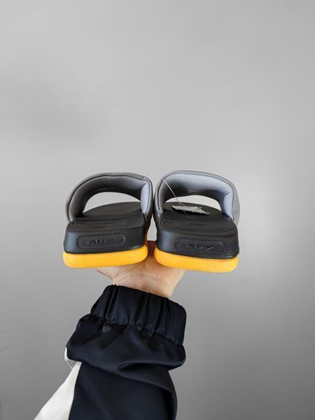Чоловічі сірі шлепанцы, тапочки Nike Air Max Cirro Slide Grey Yellow х Найк 40 ALL17020 фото