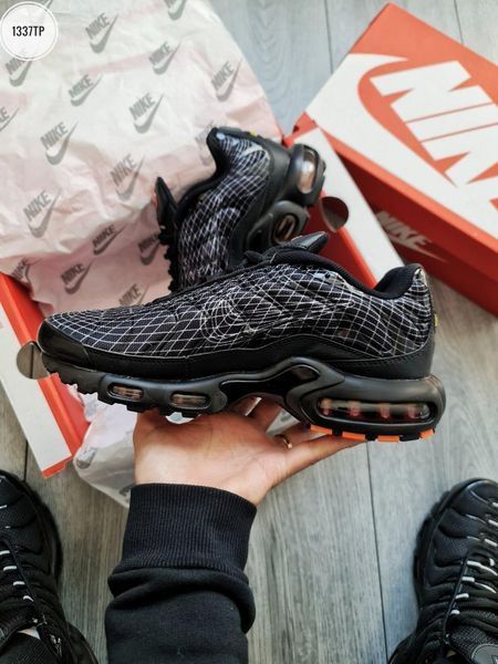 Чоловічі чорні кросівки Nike Air Max TN Black Web х Ейр Макс ТН 41 ALL17704 фото