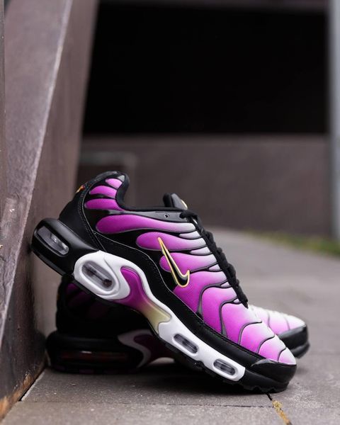 Фіолетові кросівки унісекс Nike Air Max Tn Bold Berry Punk Black х Ейр Макс ТН Плюс 36 ALL17386 фото