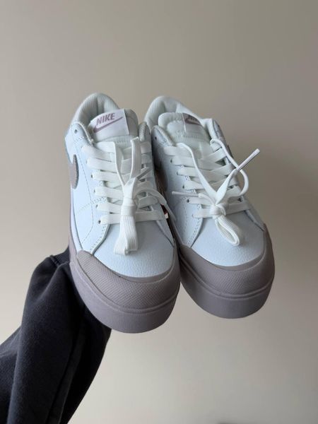 Білі жіночі кросівки Nike Court Legacy Lift White Smokey Mauve х Корт 36 ALL24675 фото