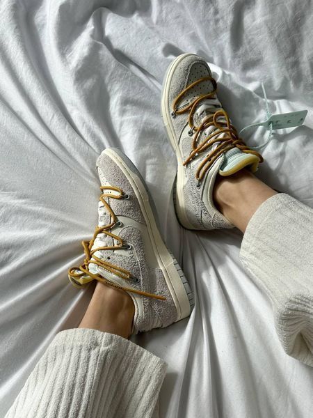 Сірі кросівки унісекс Nike SB Dunk Low Off White Grey Yellow Lot 37/50 х Данк 38 ALL12266 фото