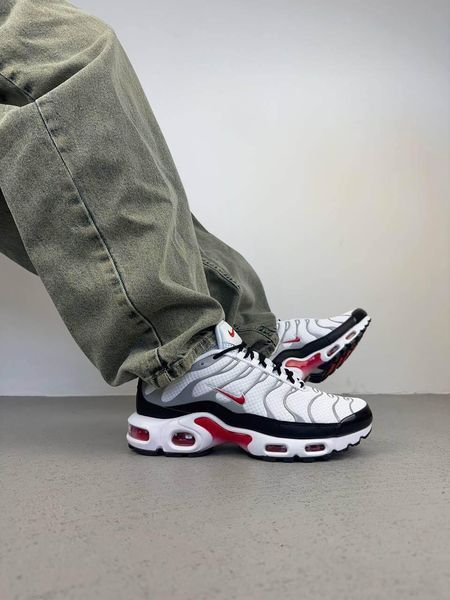 Чоловічі білі кросівки Nike Air Max TN Plus White Photon Dust Varsity Red х Ейр Макс ТН 40 ALL15789 фото