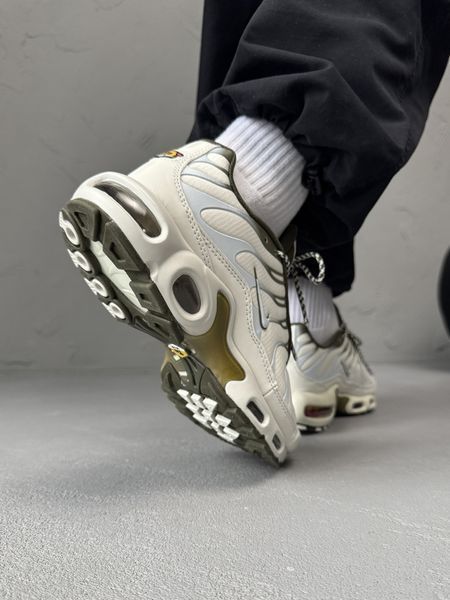 Білі кросівки унісекс Nike Air Max TN Light Bone Olive х Ейр Макс ТН ALL15634 фото