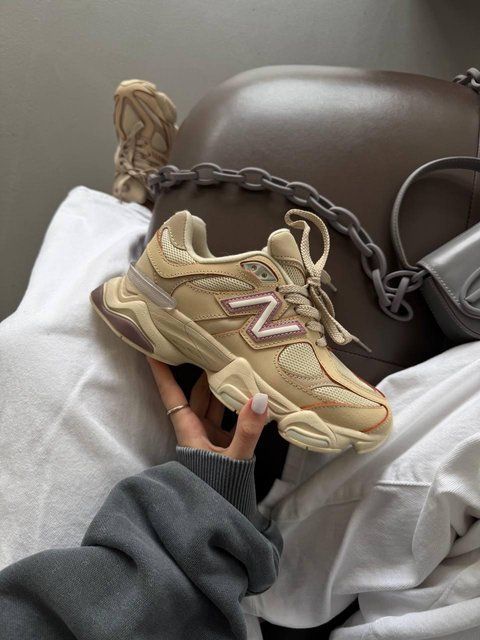 Жіночі бежеві кросівки New Balance 9060 Bone Sparrow Beige х Нью Беланс 36 ALL20180 фото