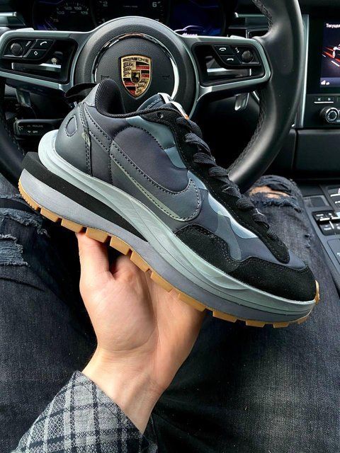 Чорні кросівки унісекс Nike Sacai Vaporwaffle Sport Fuschia х Сакай 36 ALL06555 фото