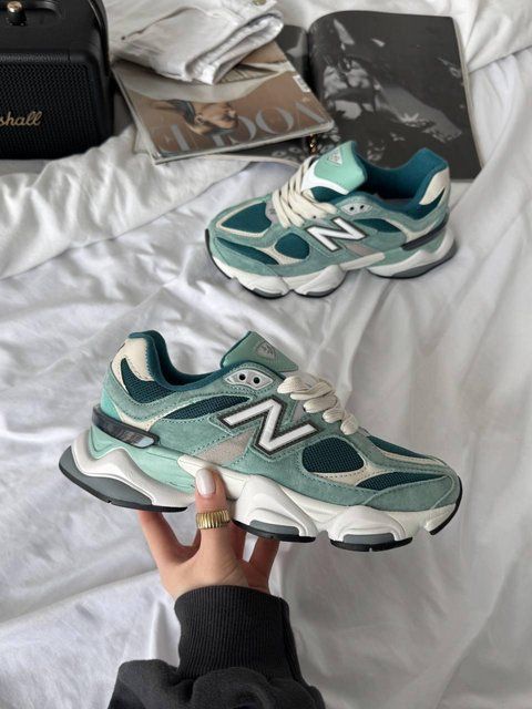 Жіночі зелені кросівки New Balance 9060 Green Cream х Нью Беланс 36 ALL20135 фото