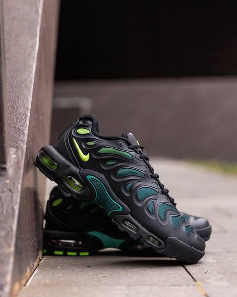 Чорні кросівки унісекс Nike Air Max Tn Plus Drift Volt х Ейр Макс ТН 40 ALL17981 фото
