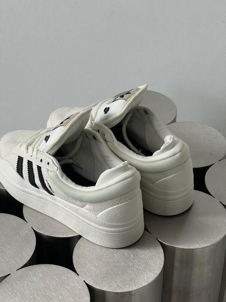 Білі кросівки замшеві Adidas Campus x Bad Bunny White Black x Адідас Кампус 36 ALL12513 фото
