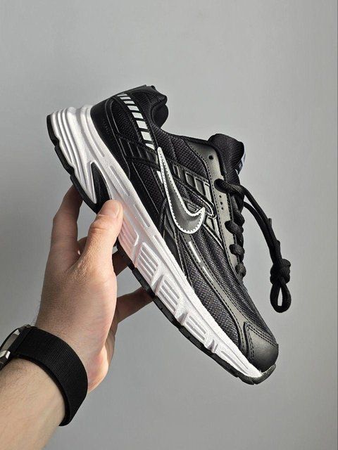 Чоловічі чорні кросівки Nike Initiator Black White х Найк 41 ALL24050 фото