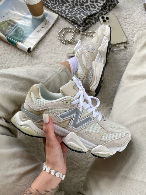 Жіночі бежеві кросівки New Balance 9060 Damen Pink White х Нью Беланс 36 ALL14329 фото