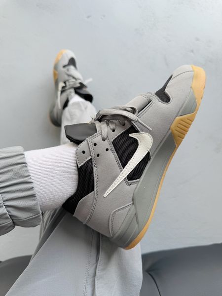 Чоловічі сірі кросівки Nike Air Jordan Cut The Check Travis Scott Grey Black White х Джордан 41 ALL14667 фото