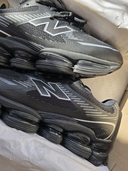 Чорні чоловічі кросівки New Balance 2000 Black х Нью Беланс 41 ALL22396 фото