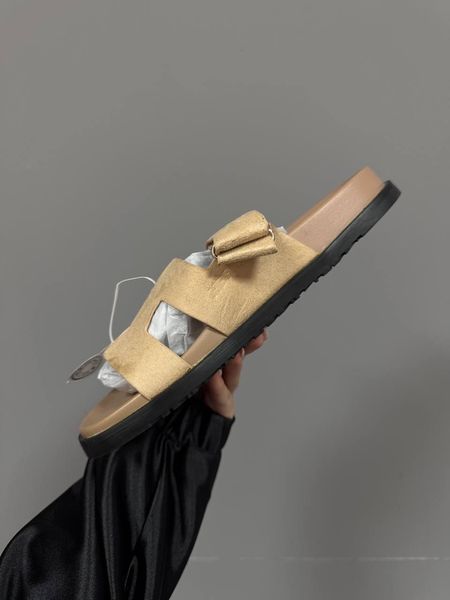 Жіночі бежеві шльопанці, капці Hermes Chypre Beige Suede х Ермес 36 ALL23088 фото