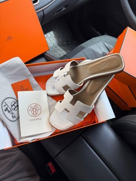 Жіночі білі шльопанці Hermes Oran Slippers White х Ермес 38 ALL21633 фото