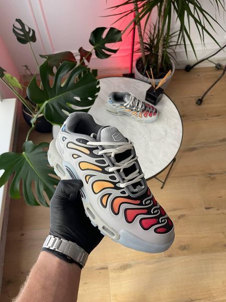 Сірі кросівки унісекс Nike Air Max Plus Drift Light Smoke Grey Multicolor х Ейр Макс ТН 41 ALL16652 фото